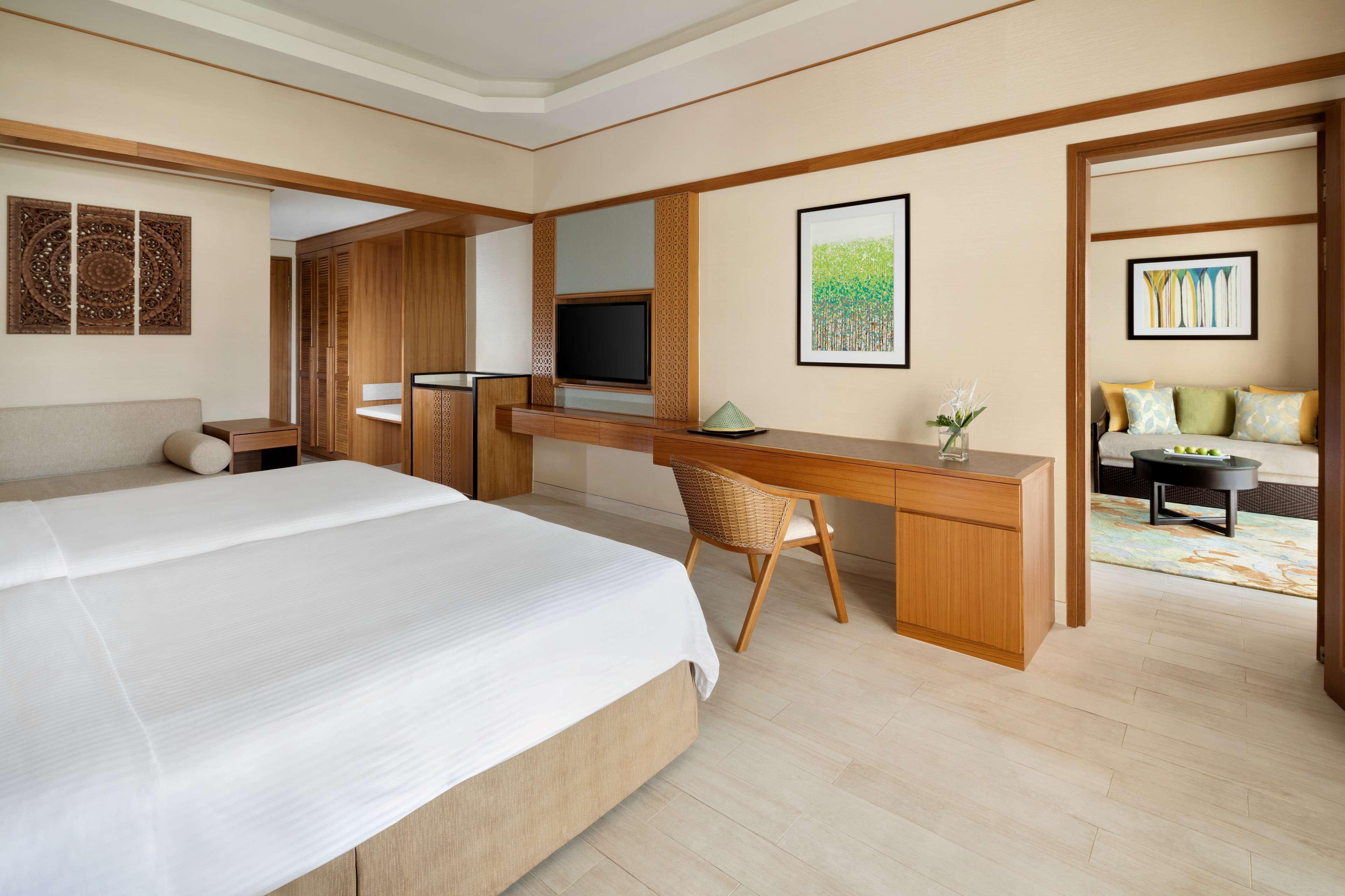 Shangri-La Rasa Sayang, Penang باتو فيرينغي المظهر الخارجي الصورة A room at the hotel