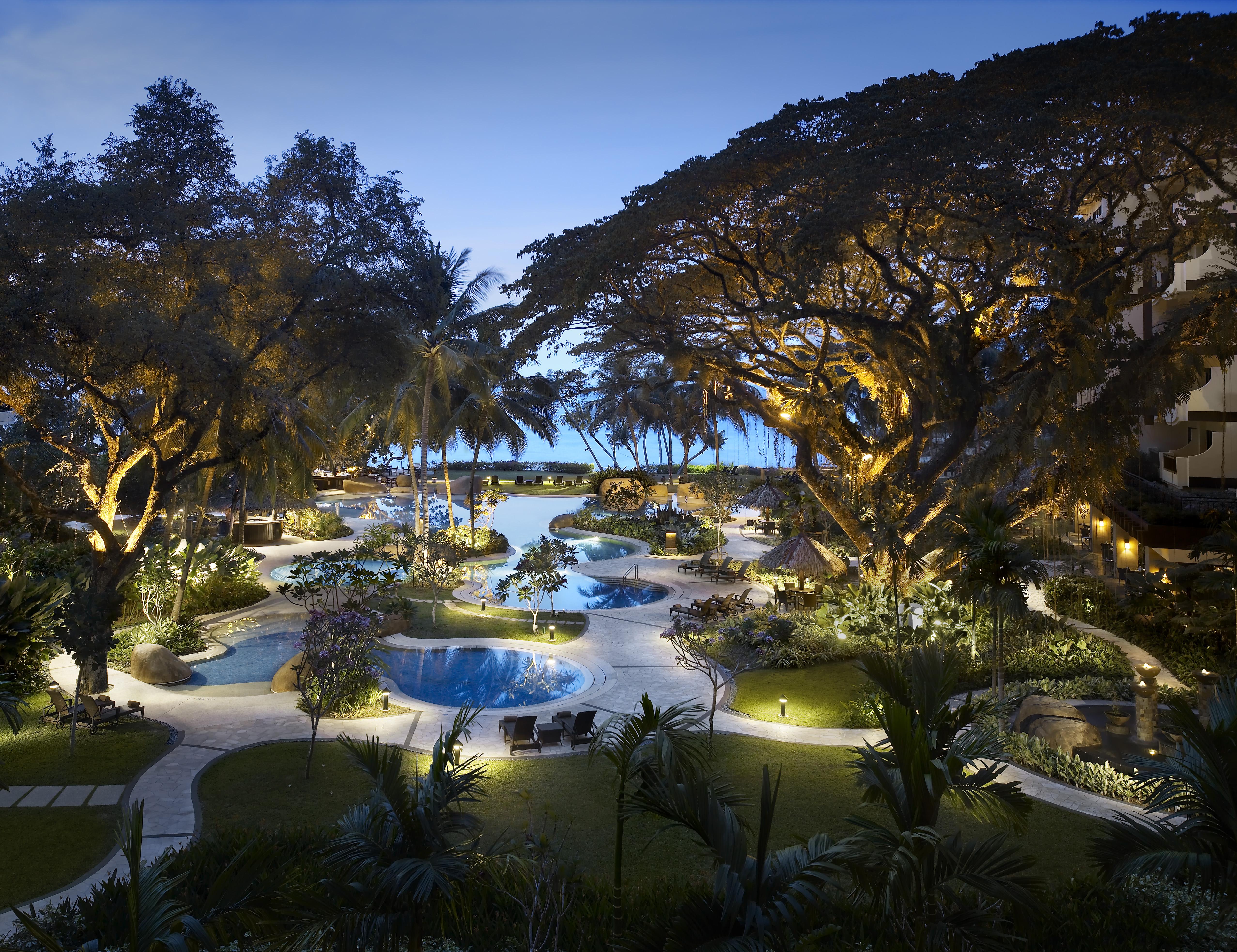 Shangri-La Rasa Sayang, Penang باتو فيرينغي المظهر الخارجي الصورة The beach at The Residence, Phuket