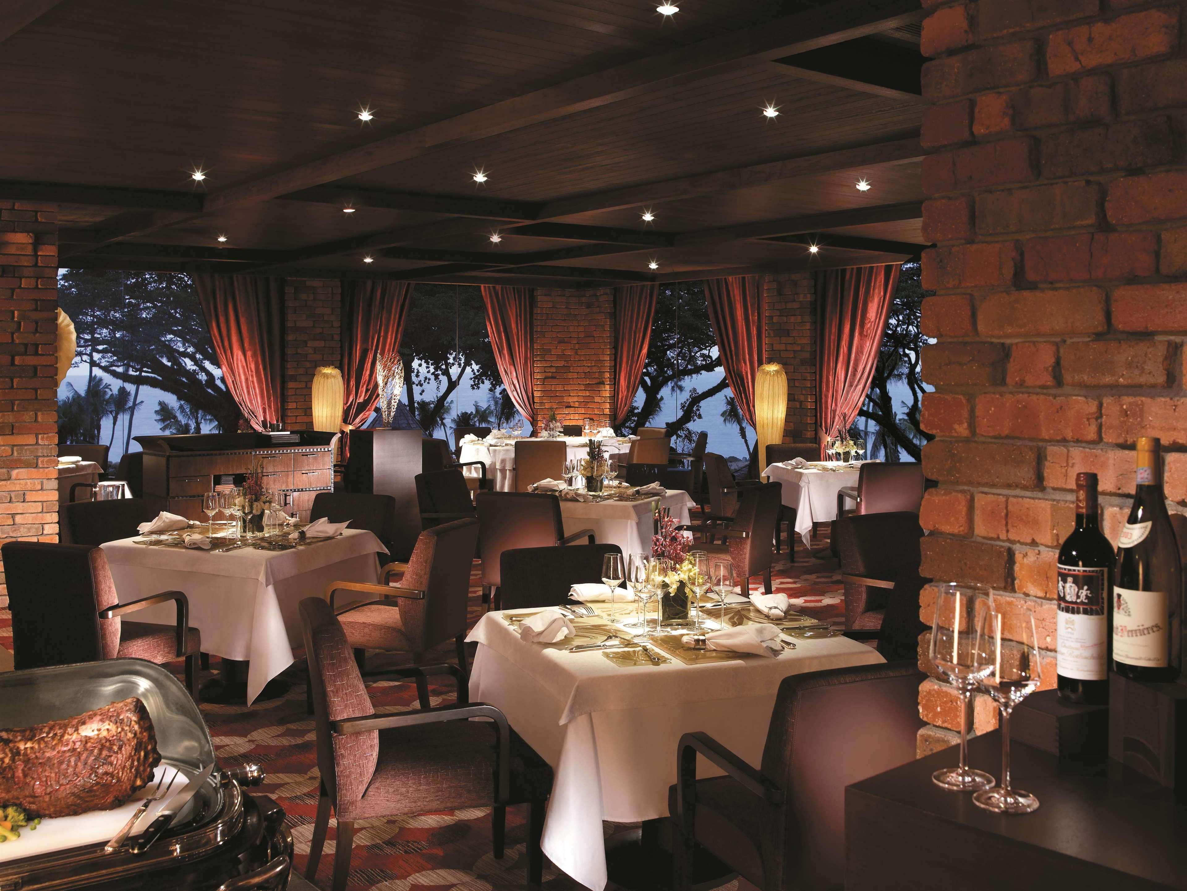 Shangri-La Rasa Sayang, Penang باتو فيرينغي المطعم الصورة Interior of the restaurant