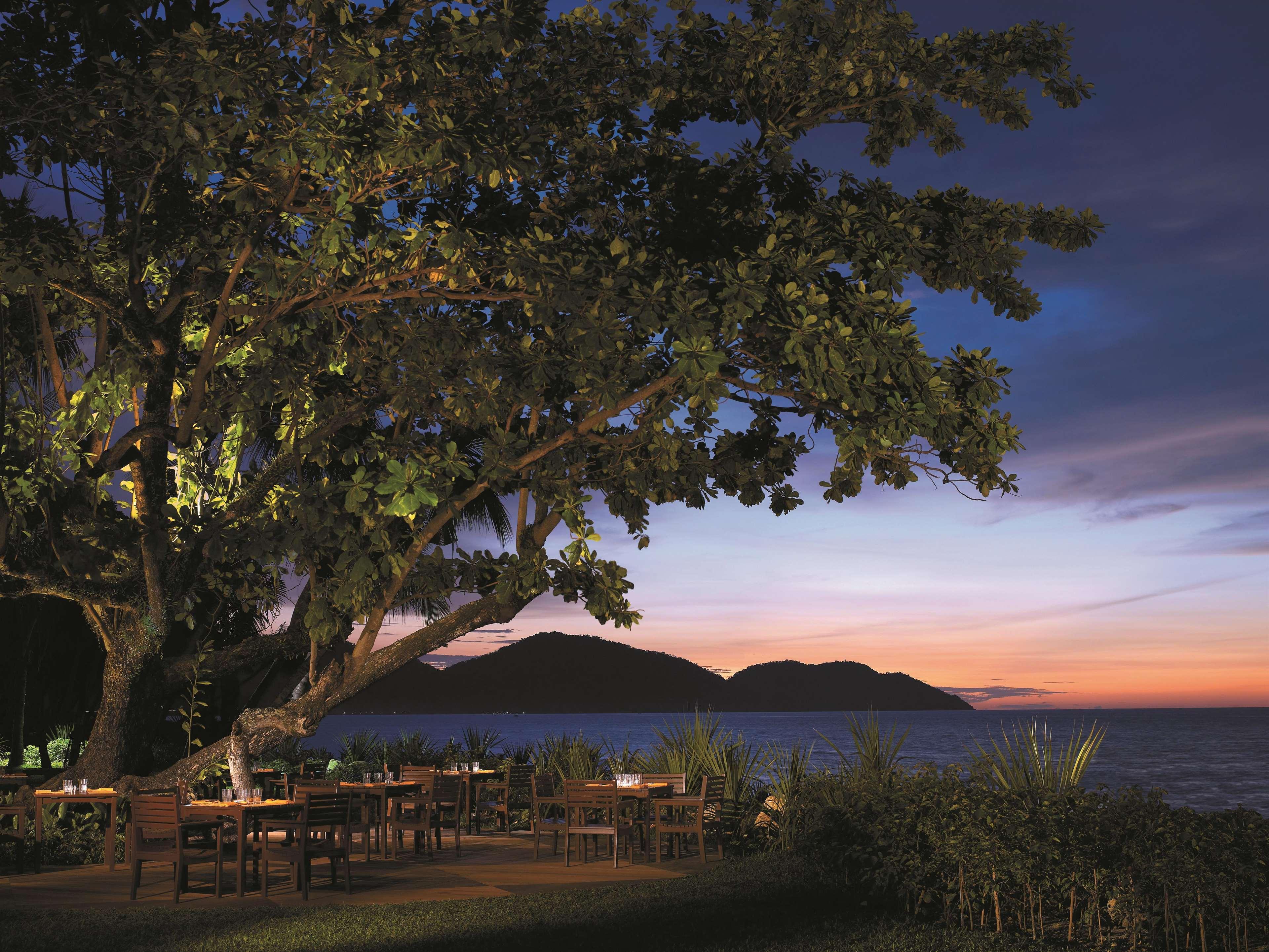 Shangri-La Rasa Sayang, Penang باتو فيرينغي المظهر الخارجي الصورة View of the resort
